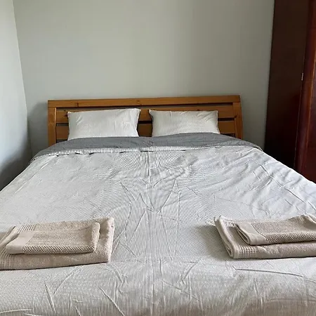 Harry Hans Apartment